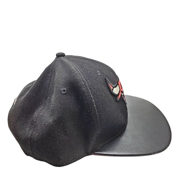 Chicago Bulls Mitchell & Ness Snapback Hat Black & Red Embroidered Bull Logo Sna - Picture 8 of 13